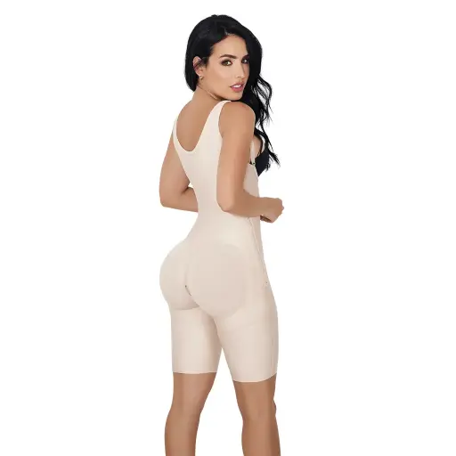 REF.12025 Side Closure Curvy silhouette slim shaper